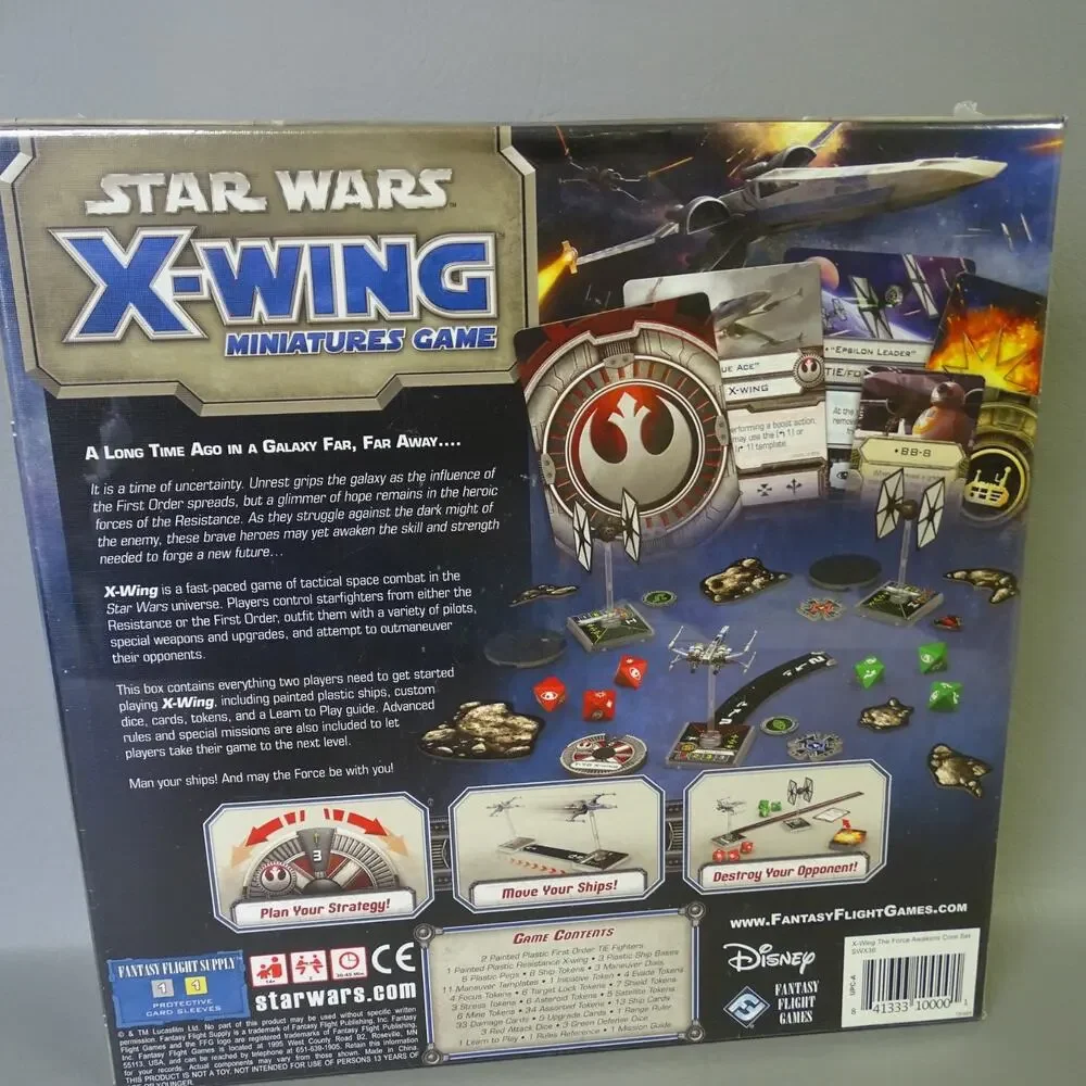 Star Wars X-wing Miniatures Game X-Wing Force Awakens Core Set SWX36 NEW